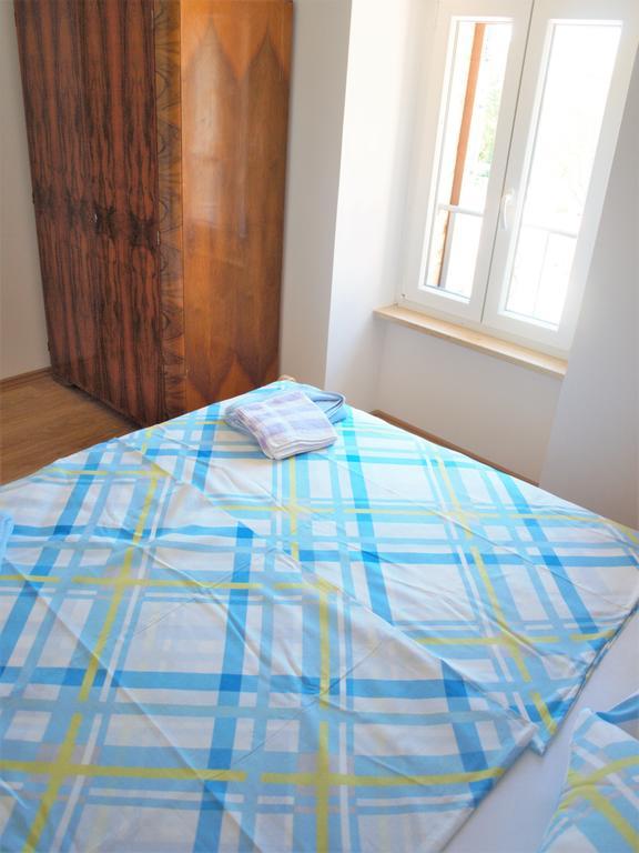Apartment Rado Vrbnik Zewnętrze zdjęcie